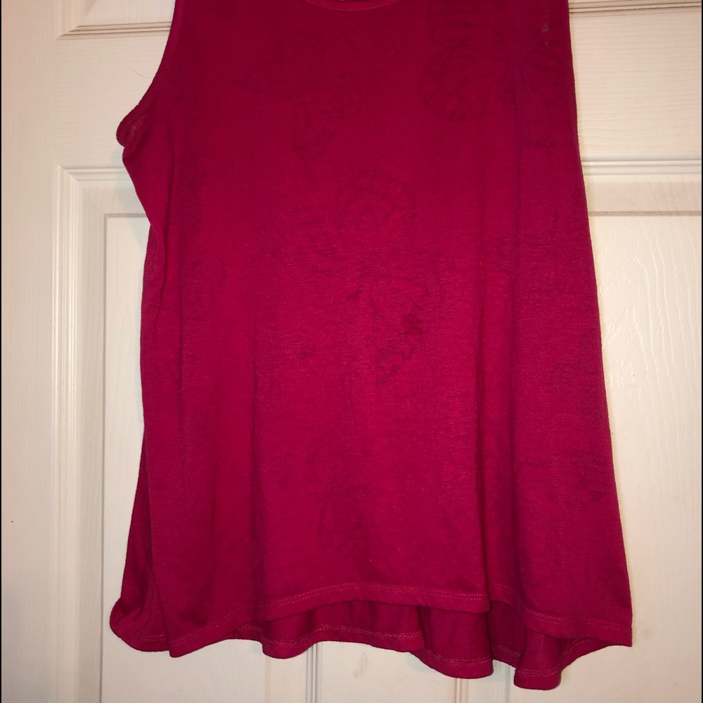 Cato Tank Top - Picture 2 of 8